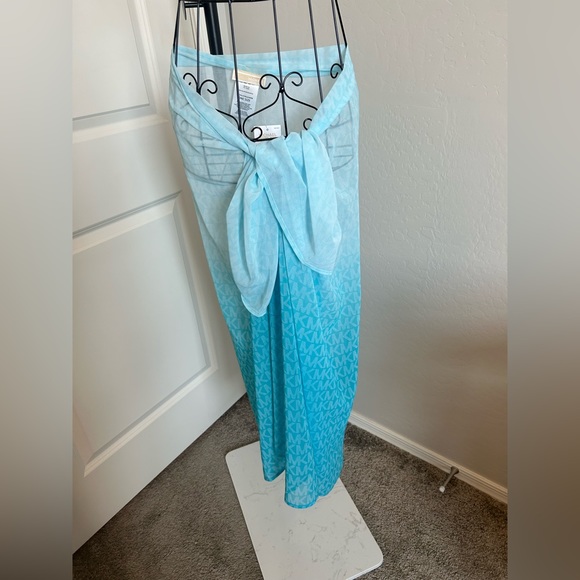 MICHAEL KORS MK Signature Ombre Logo Pareo Turquoise Beach Cover-Up - Picture 4 of 15